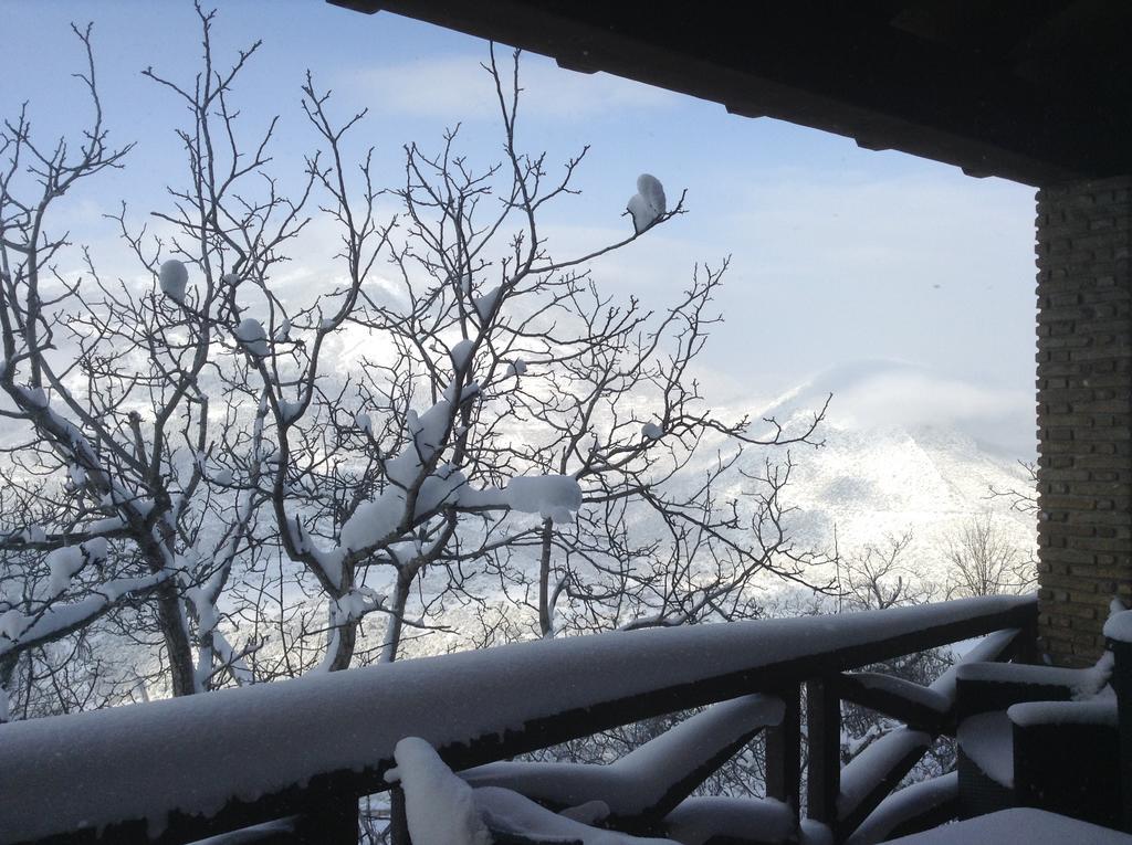 Mountain Villa Graviá Екстериор снимка