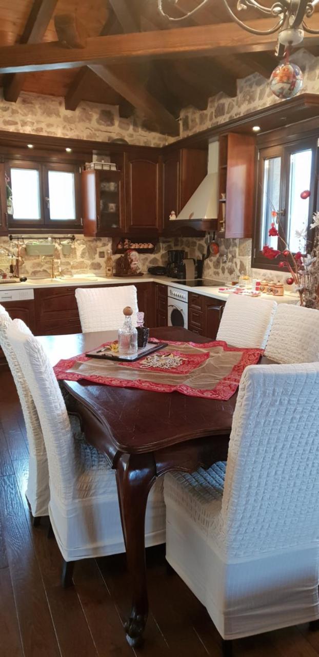 Mountain Villa Graviá Екстериор снимка